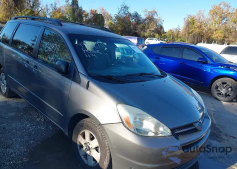 2005 Toyota Sienna Le z USA, uszkodzony, nr VIN 5TDZA23C95S375931